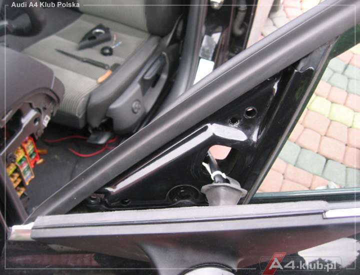 Demontaż Montaz grzanego zewnętrznego lusterka Audi A4